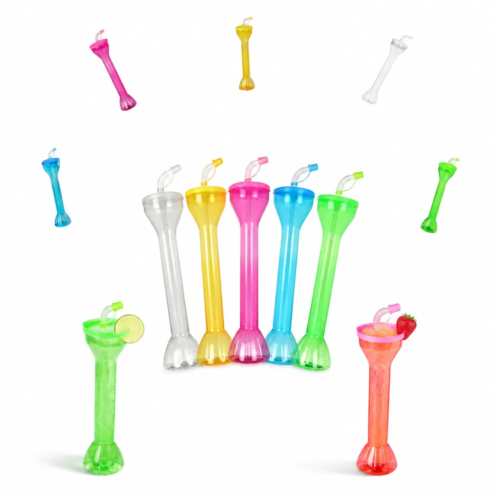 600ml Clear PET Yard Cup with Straw, BPA-Free, Spill-Proof 2