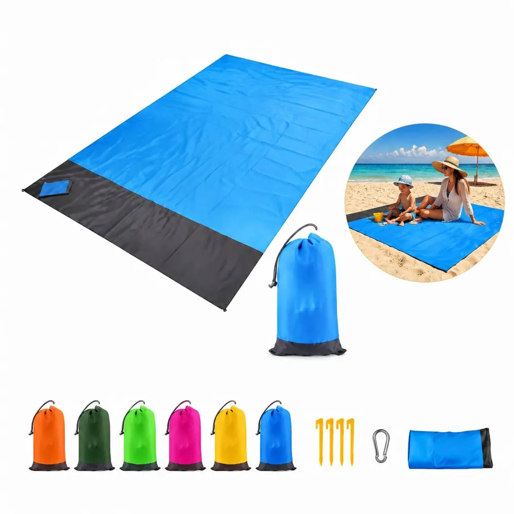 Sandfree Foldable Beach Blanket with Carry Pouch 2