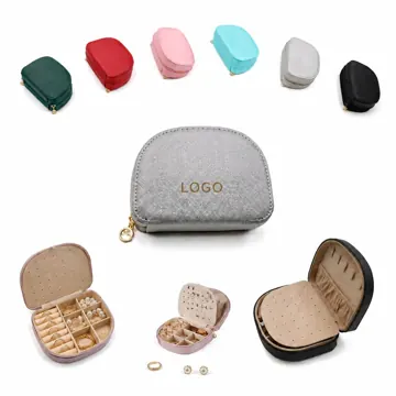 Seashell-Shaped Travel Jewelry Case for Rings and Necklaces