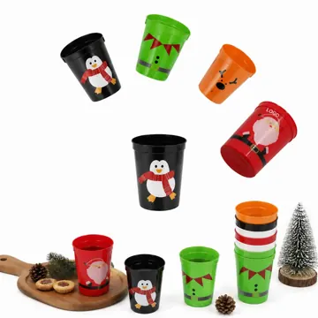 16 oz Reusable Christmas Plastic Cup Festive Holiday Design